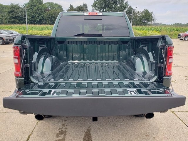 2027 RAM Ram 1500 RAM 1500 WARLOCK CREW CAB 4X4 5'7' BOX