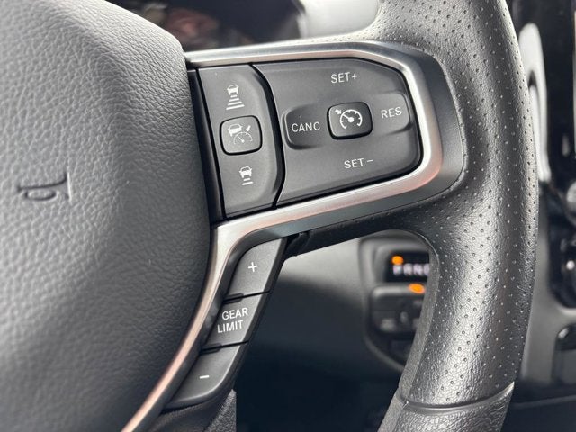 2026 RAM Ram 1500 RAM 1500 TRADESMAN CREW CAB 4X4 5'7' BOX