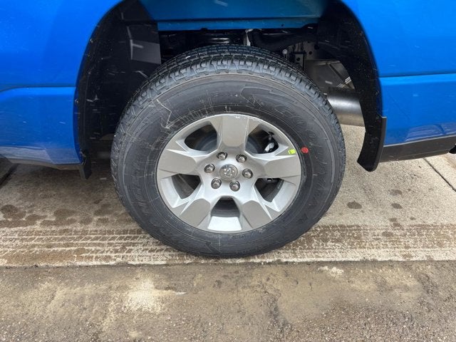 2026 RAM Ram 1500 RAM 1500 TRADESMAN CREW CAB 4X4 5'7' BOX