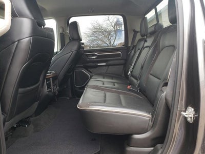 2022 RAM 1500 Laramie Crew Cab 4x4 5'7' Box