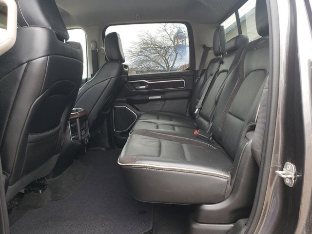 2022 RAM 1500 Laramie Crew Cab 4x4 5'7' Box