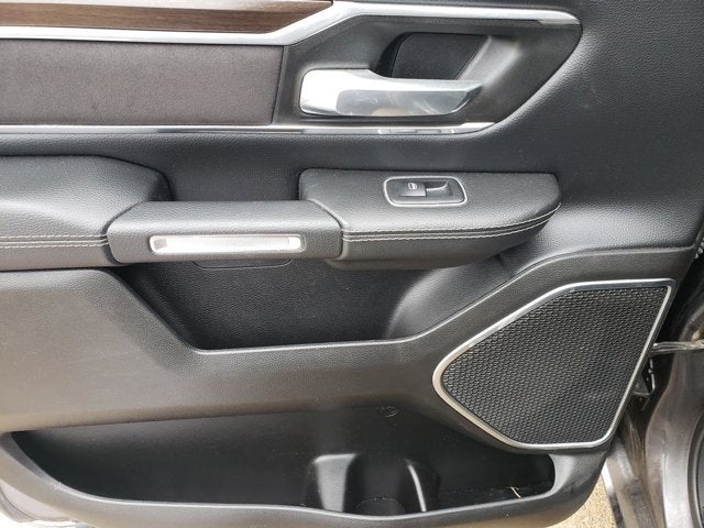 2022 RAM 1500 Laramie Crew Cab 4x4 5'7' Box