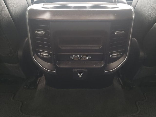 2022 RAM 1500 Laramie Crew Cab 4x4 5'7' Box