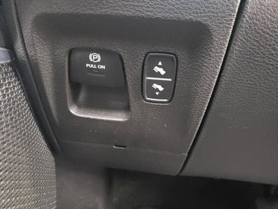 2022 RAM 1500 Laramie Crew Cab 4x4 5'7' Box