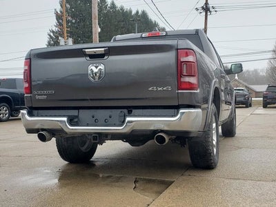 2022 RAM 1500 Laramie Crew Cab 4x4 5'7' Box