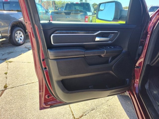 2023 RAM 1500 Big Horn Crew Cab 4x4 6'4' Box