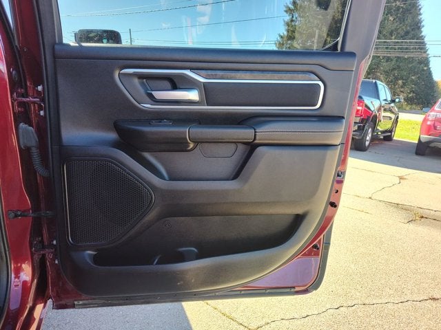 2023 RAM 1500 Big Horn Crew Cab 4x4 6'4' Box