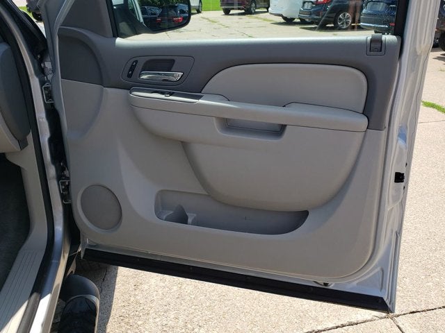 2013 CHEVROLET TRUCK Suburban LT