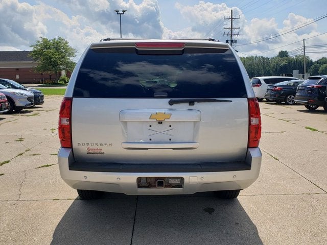 2013 CHEVROLET TRUCK Suburban LT