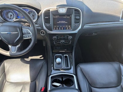 2022 Chrysler 300 Touring L AWD