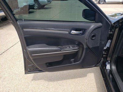 2022 Chrysler 300 Touring L AWD
