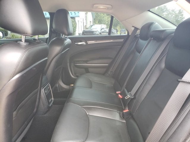 2022 Chrysler 300 Touring L AWD