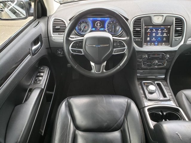 2022 Chrysler 300 Touring L AWD