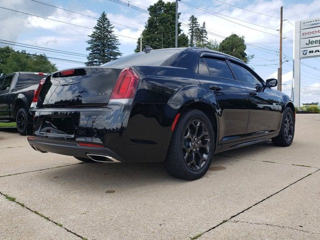 2022 Chrysler 300 Touring L AWD