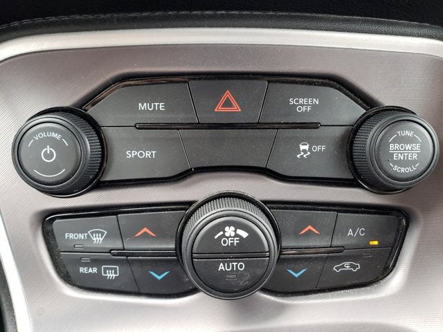 2022 Dodge Challenger SXT