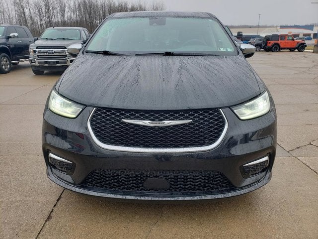 2023 Chrysler Pacifica Hybrid Limited