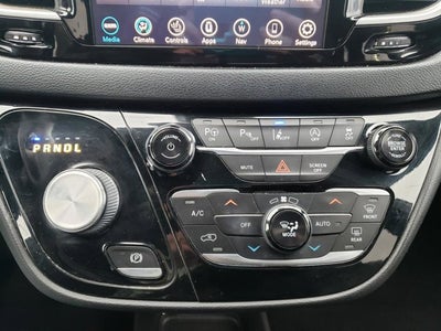 2020 Chrysler Pacifica AWD Launch Edition