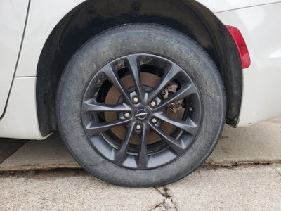 2020 Chrysler Pacifica AWD Launch Edition