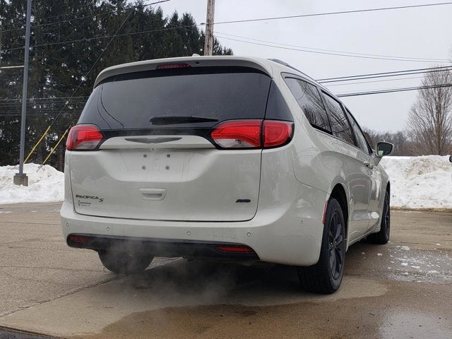 2020 Chrysler Pacifica AWD Launch Edition