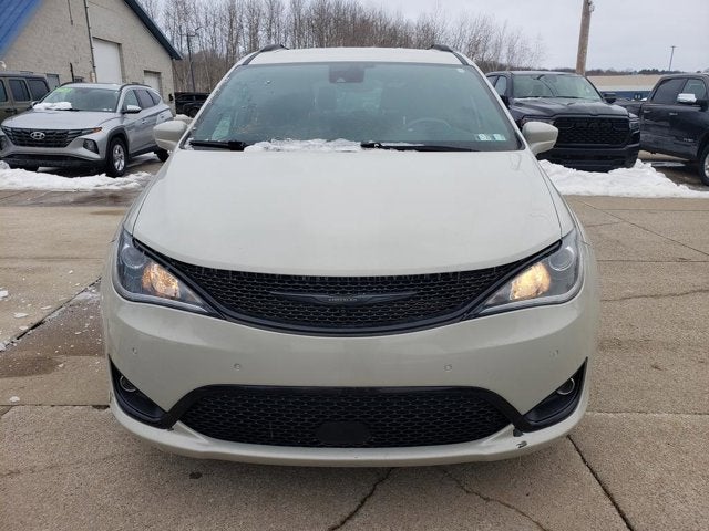 2020 Chrysler Pacifica AWD Launch Edition