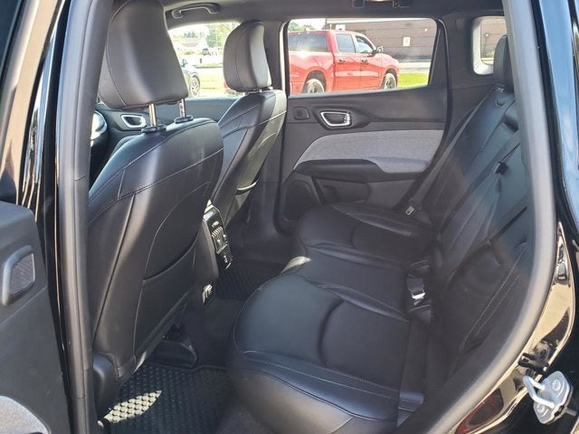 2024 Jeep Compass Latitude Lux FWD