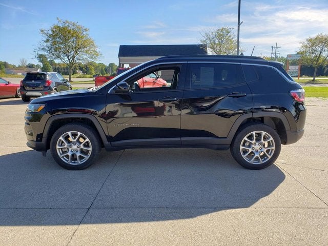 2024 Jeep Compass Latitude Lux FWD