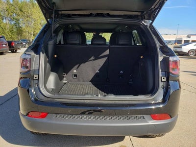 2024 Jeep Compass Latitude Lux FWD