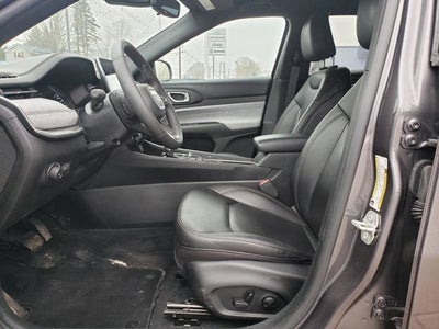 2024 Jeep Compass Latitude Lux FWD