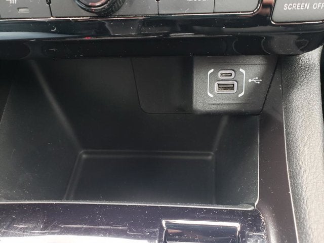 2024 Jeep Compass Latitude Lux FWD