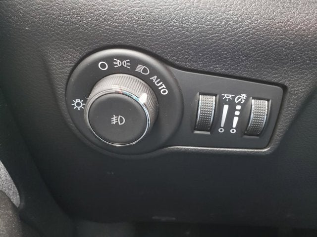 2024 Jeep Compass Latitude Lux FWD