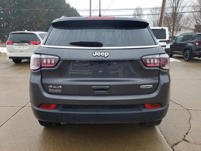 2024 Jeep Compass Latitude Lux FWD