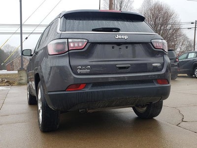 2024 Jeep Compass Latitude Lux FWD