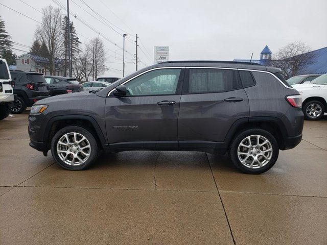 2024 Jeep Compass Latitude Lux FWD