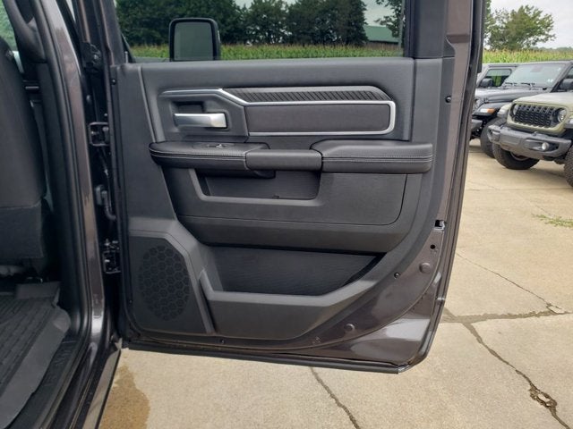 2027 RAM 2500 Big Horn