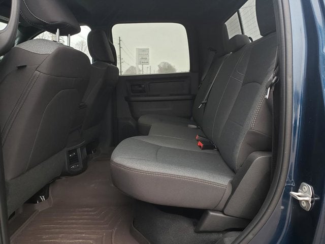 2023 RAM 2500 Tradesman Crew Cab 4x4 6'4' Box