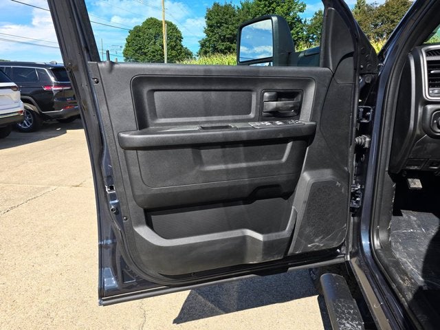 2027 RAM Ram 2500 RAM 2500 BLACK EXPRESS CREW CAB 4X4 8' BOX