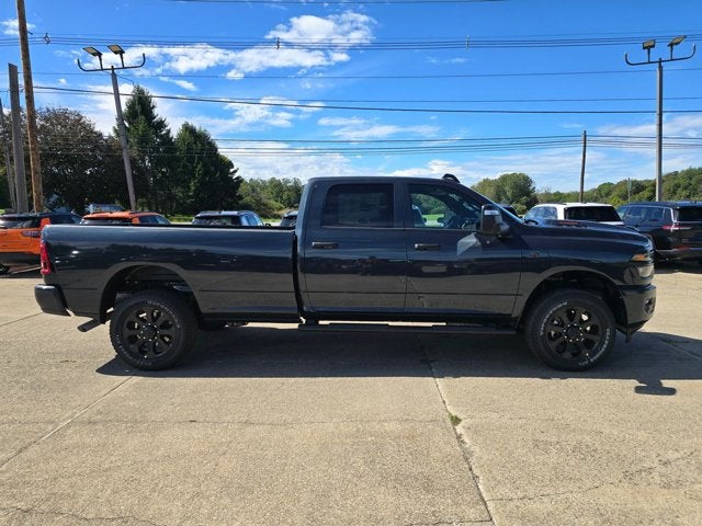 2027 RAM Ram 2500 RAM 2500 BLACK EXPRESS CREW CAB 4X4 8' BOX