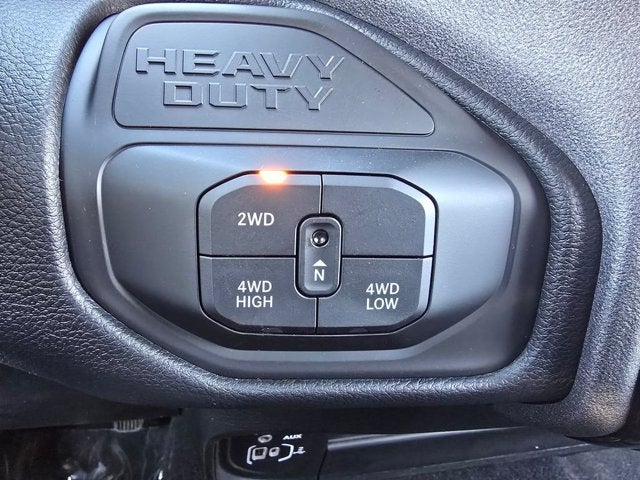 2027 RAM Ram 2500 RAM 2500 BLACK EXPRESS CREW CAB 4X4 8' BOX