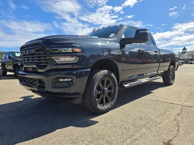 2027 RAM Ram 2500 RAM 2500 BLACK EXPRESS CREW CAB 4X4 8' BOX