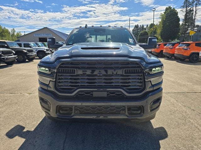 2027 RAM Ram 2500 RAM 2500 BLACK EXPRESS CREW CAB 4X4 8' BOX