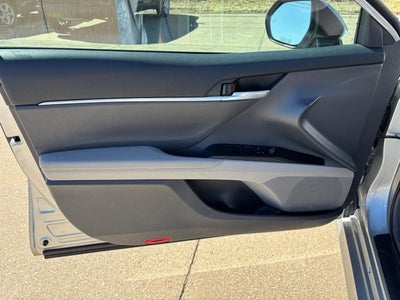 2023 Toyota Camry LE Hybrid