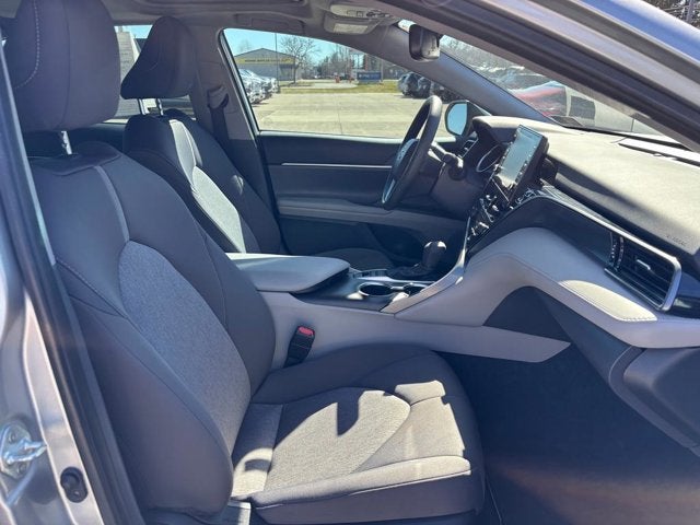 2023 Toyota Camry LE Hybrid