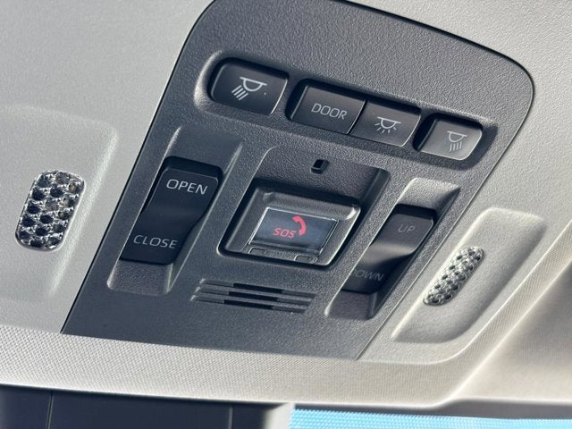 2023 Toyota Camry LE Hybrid