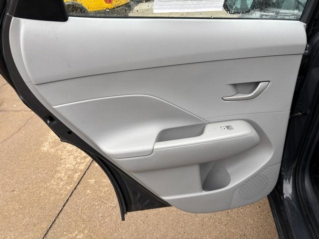 2024 Hyundai Kona SE