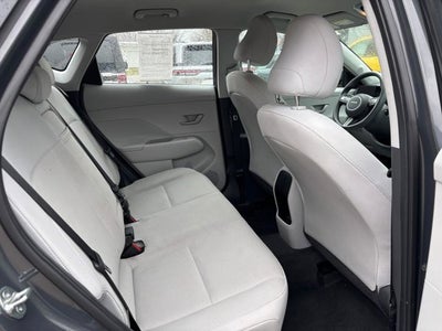 2024 Hyundai Kona SE