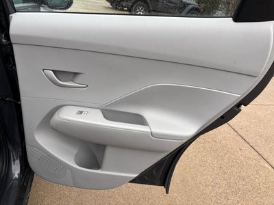 2024 Hyundai Kona SE