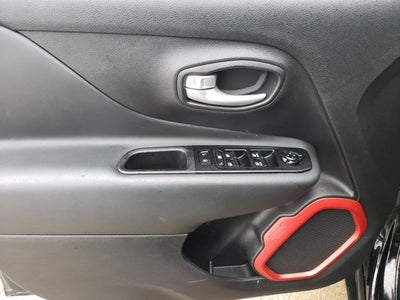 2023 Jeep Renegade Trailhawk 4x4